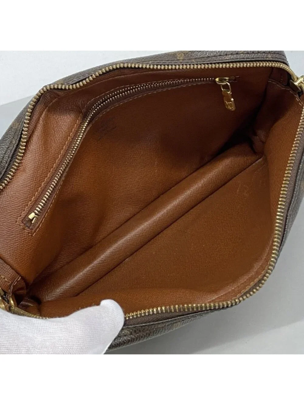Louis Vuitton Clutch Monogram Marly Dragonne GM Brown